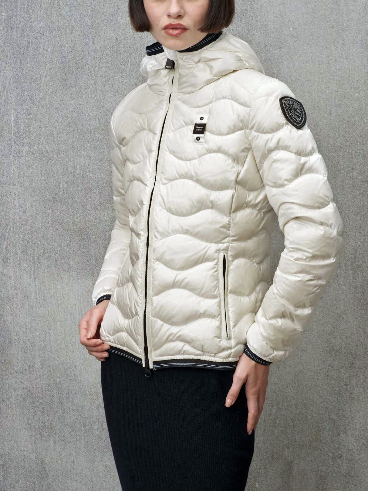 Blauer DC03095 Piumino ad onde Camelia