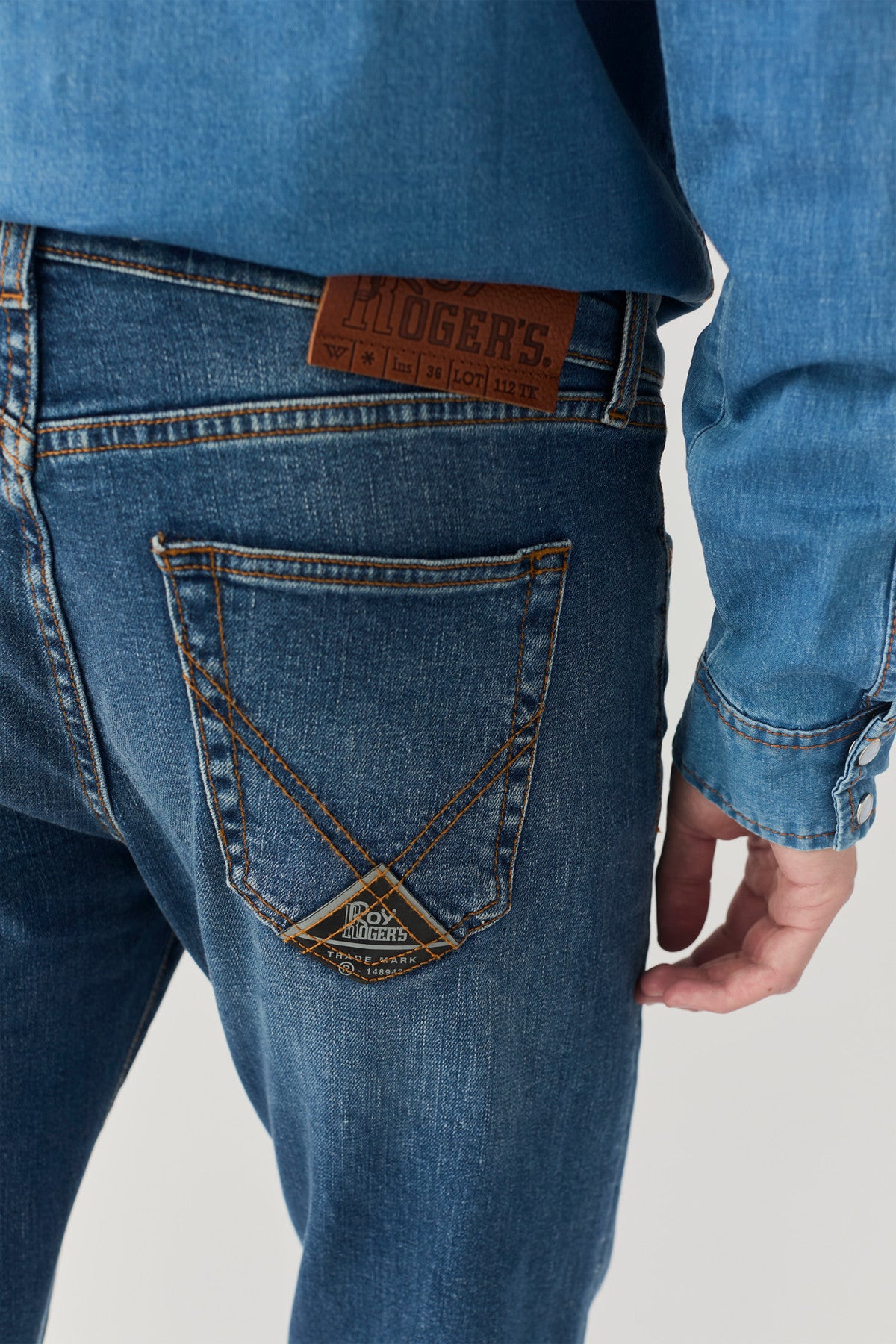 Roy Roger's Jeans 517 Wash 81